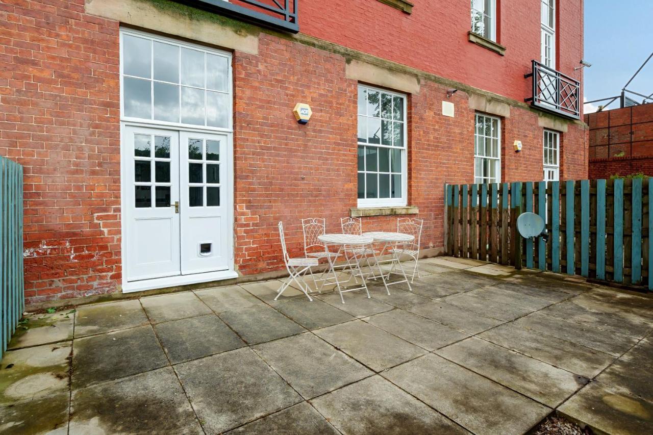 County House Escape - Courtyard & Free Parking * York